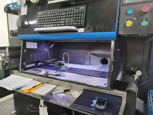 不干膠標簽印刷中噴粉的應用